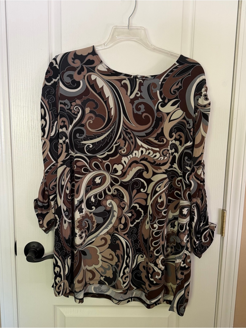 Susan Graver plus size 3x Brown and Cream Paisley Long-Sleeve Top Tynic